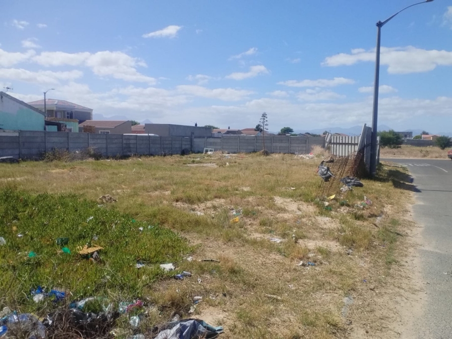 Commercial Property for Sale in Devon Park Village Western Cape